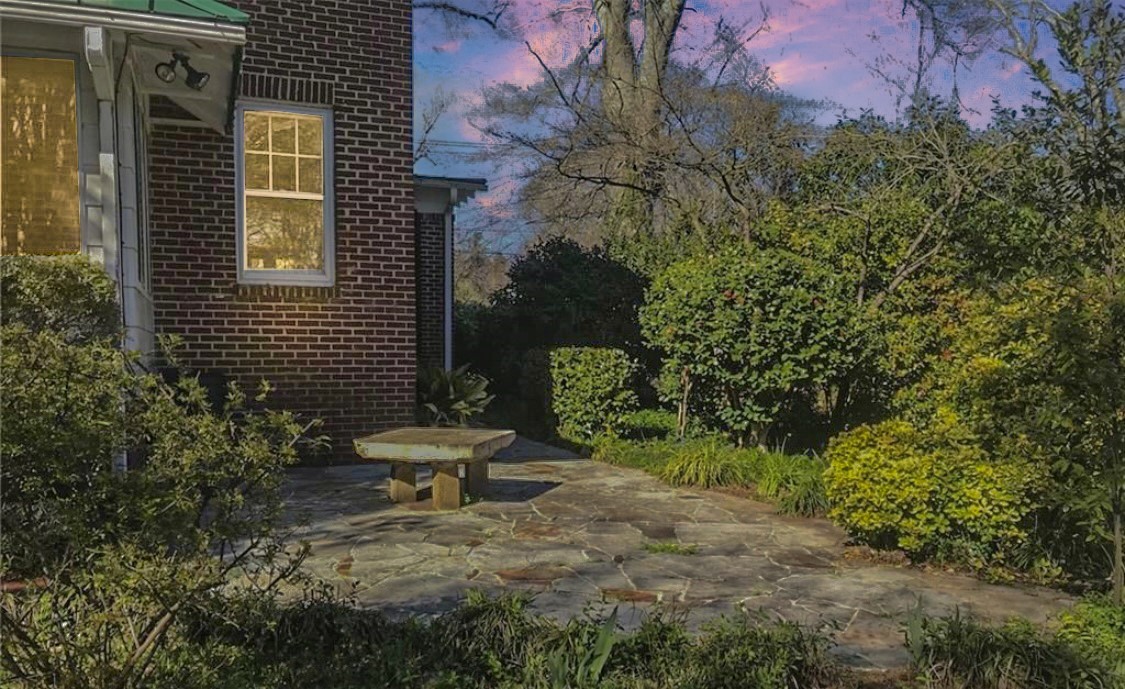 204 East Main Street Pendleton, SC 29670 - Photo 4 of 23 Patio at Rear