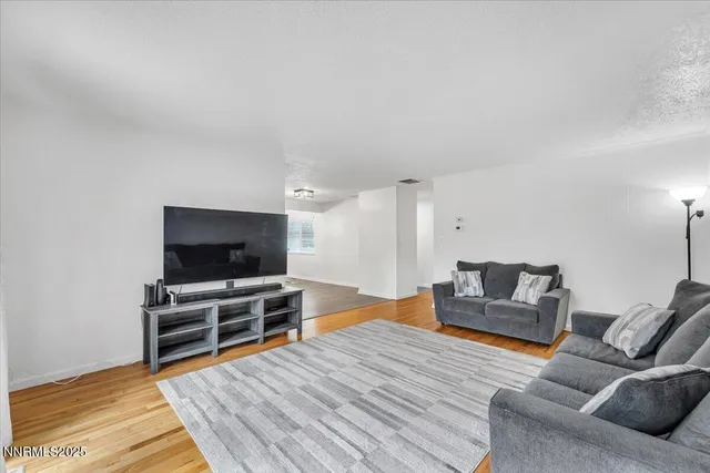 $454,900 | 745 Akard Drive, Reno, NV 89503