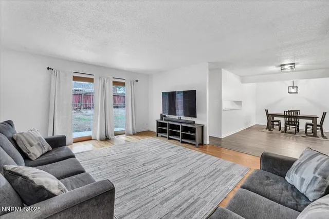 $454,900 | 745 Akard Drive, Reno, NV 89503