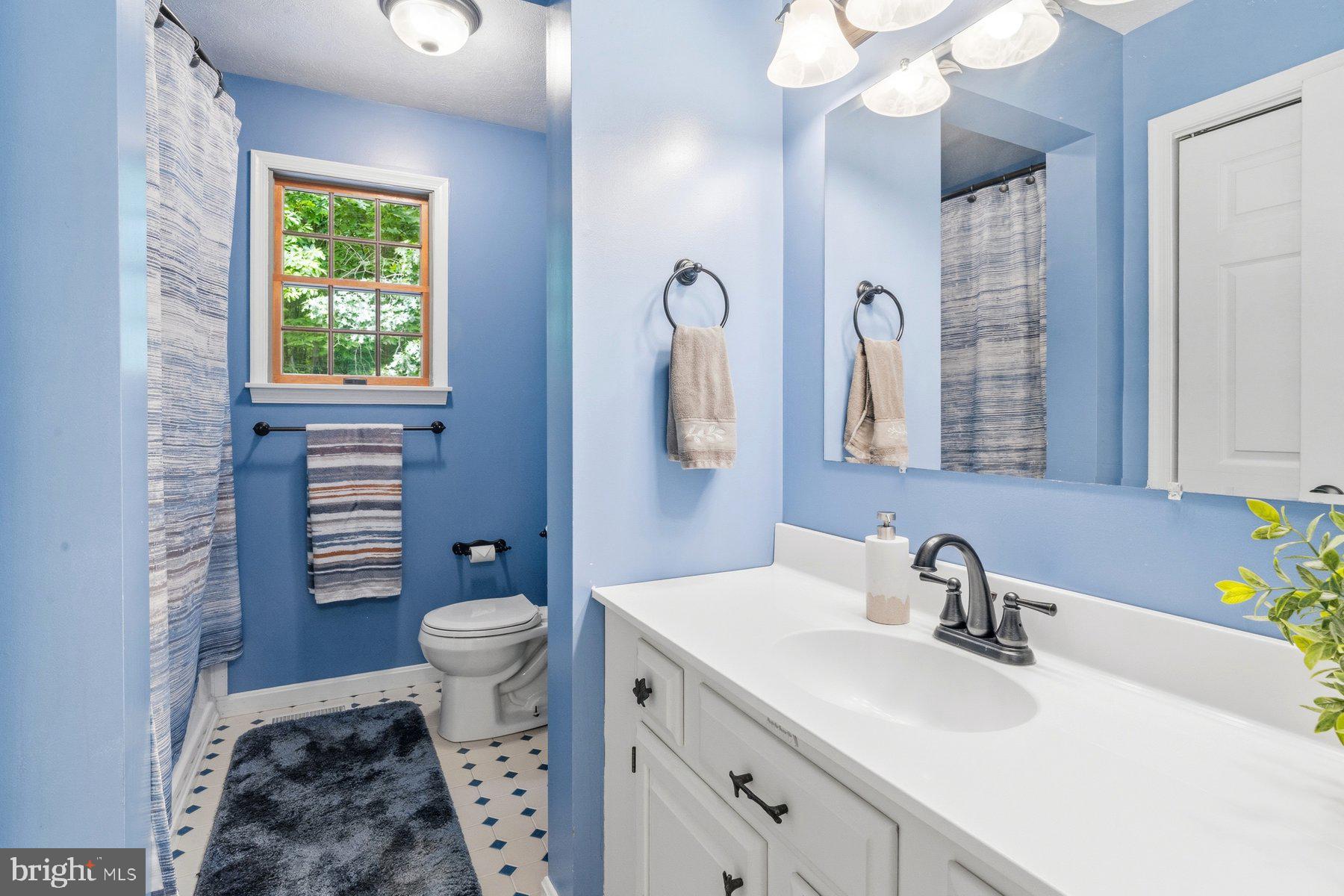 3788 Roop Road New Windsor, MD 21776 - Photo 24 of 33 Upper level full bath
