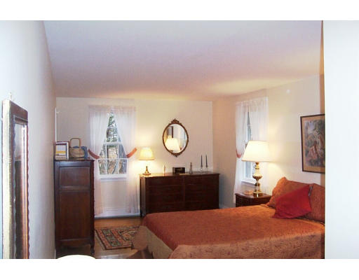 70 Freemont Street Lexington, MA 02421 - Photo 6 of 6