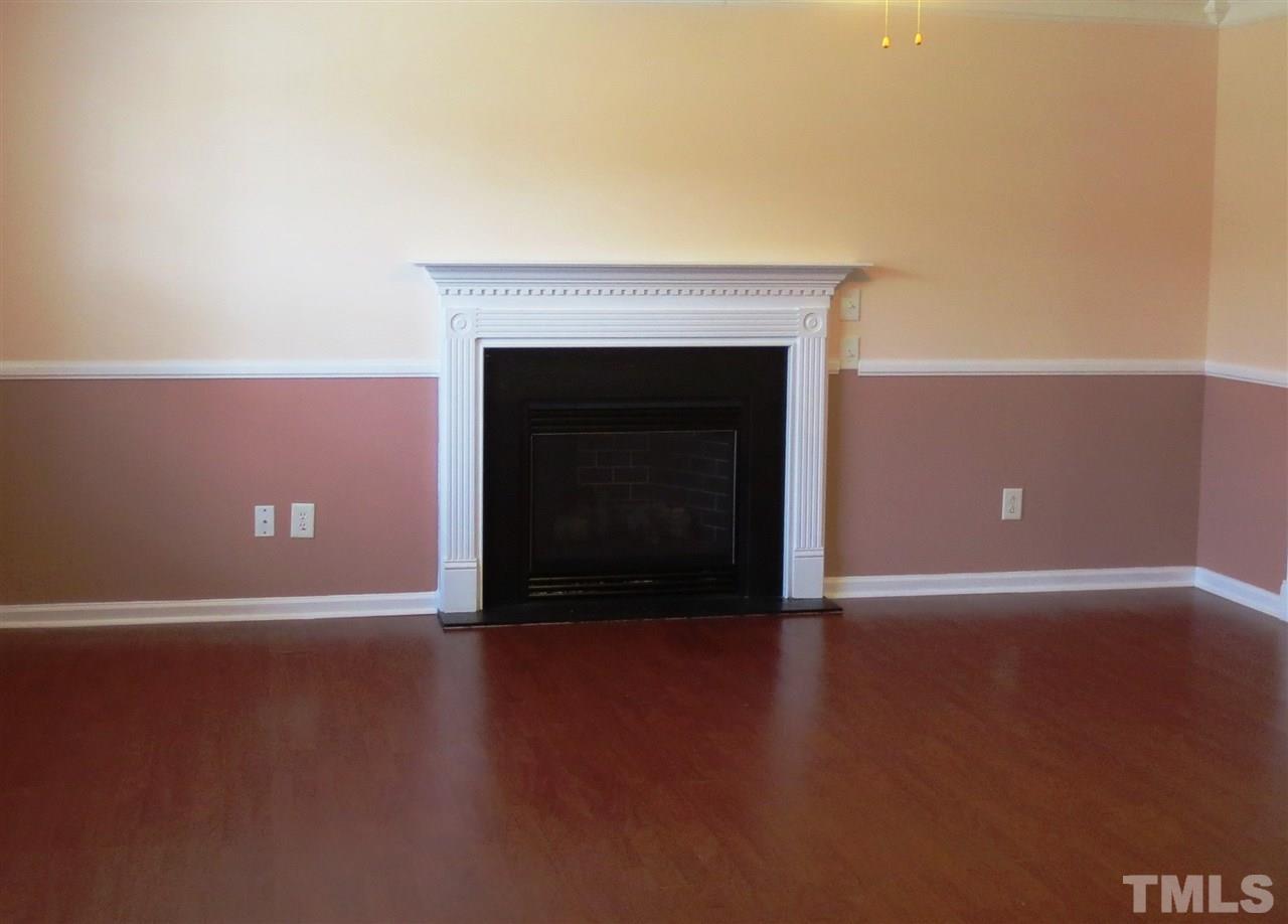 3633 Watkins Ridge Court Raleigh, NC 27616 - Photo 3 of 25