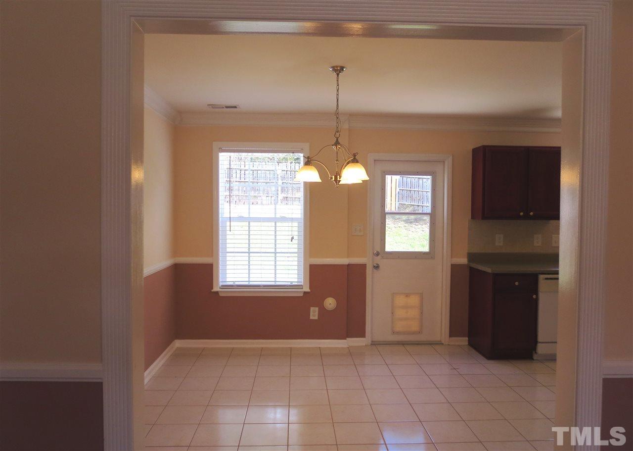 3633 Watkins Ridge Court Raleigh, NC 27616 - Photo 5 of 25