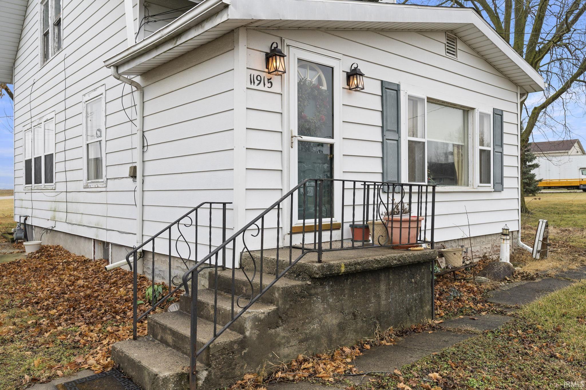 11915 Indianapolis Road Yoder, IN 46798 - Photo 4 of 36