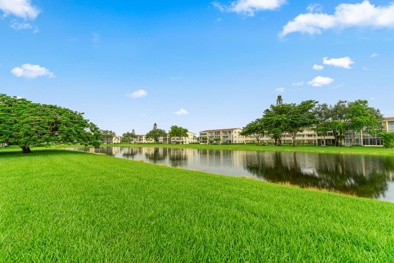 128 Dorset D Boca Raton, FL 33434 - Photo 14 of 20 Lake Near Condo