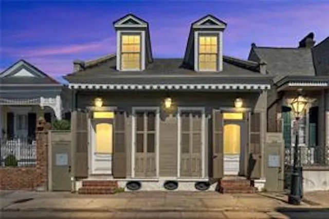 $1,550 | 1119 Bourbon Street, Unit 5, New Orleans, LA 70116