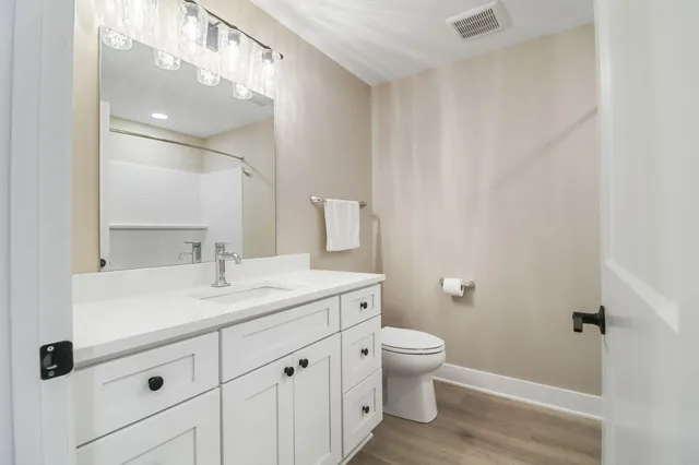 $429,900 | 9200 66th Avenue, Unit 127, Pleasant Prairie, WI 53158