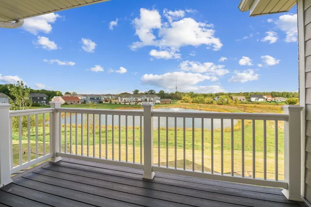 $429,900 | 9200 66th Avenue, Unit 127, Pleasant Prairie, WI 53158