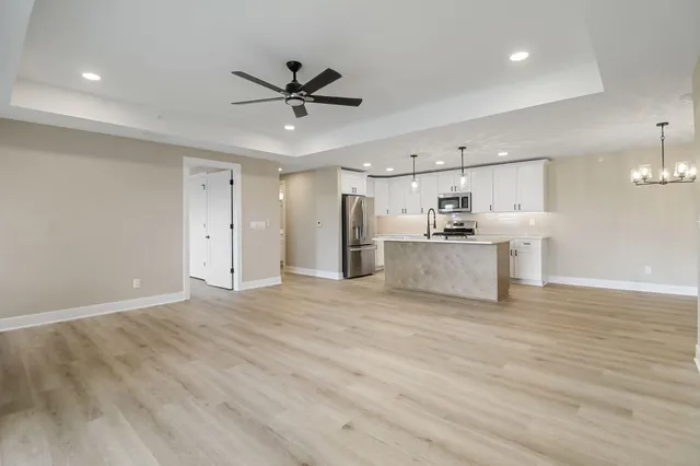 $429,900 | 9200 66th Avenue, Unit 127, Pleasant Prairie, WI 53158