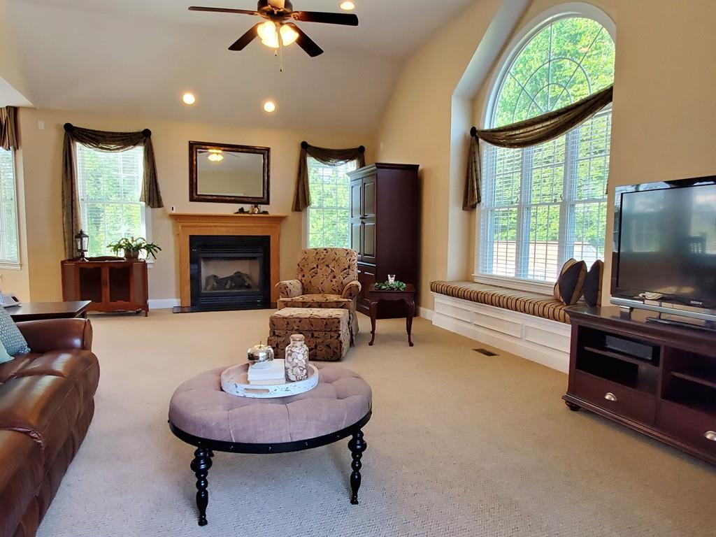 31 Ridgewood Street Ashland, MA 01721 - Photo 12 of 42