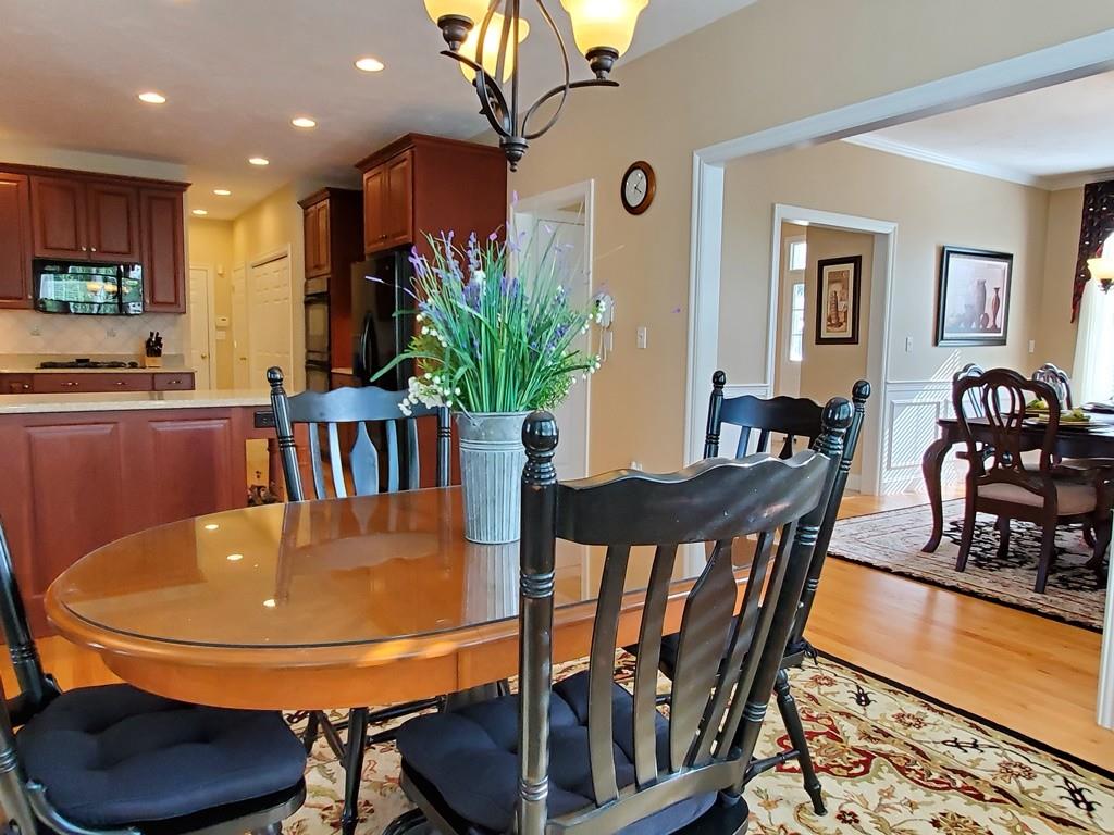 31 Ridgewood Street Ashland, MA 01721 - Photo 5 of 42