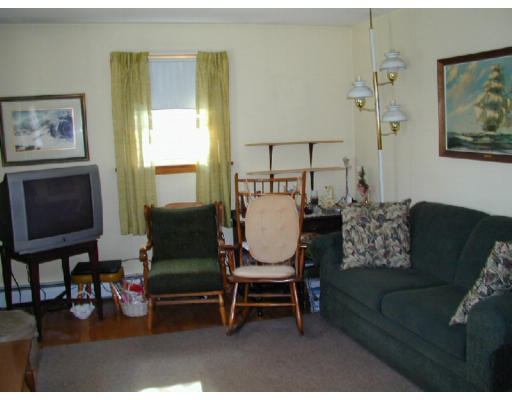 385 State Road Phillipston, MA 01331 - Photo 3 of 4