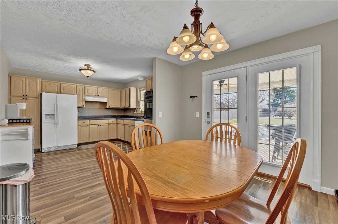 3358 Rolling Ridge Road Northeast North Canton, OH 44721 - Photo 16 of 28 Gallery Image 16