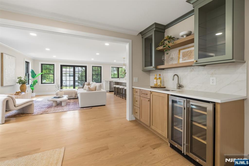220 Orchard Place Ridgewood, NJ 07450 - Photo 19 of 41 Gallery Image 19