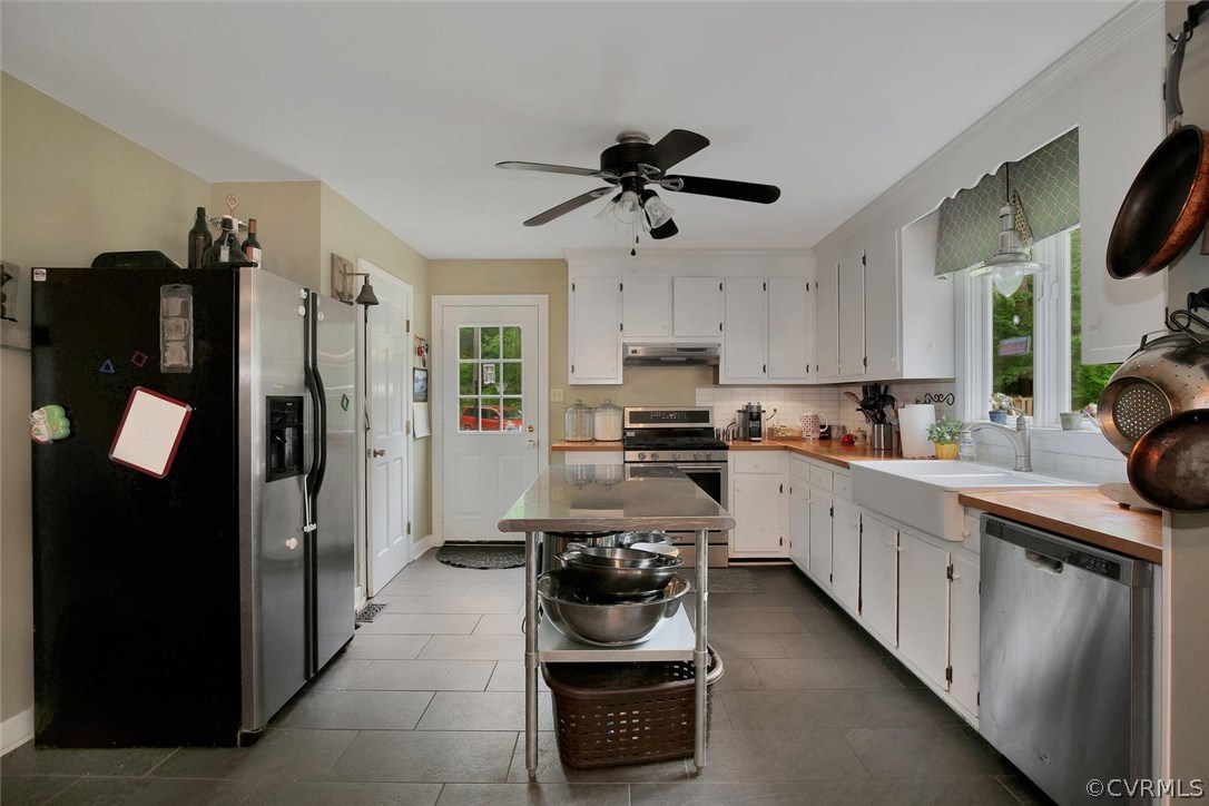 4253 Three Bridge Road Powhatan, VA 23139 - Photo 14 of 43 Gallery Image 14