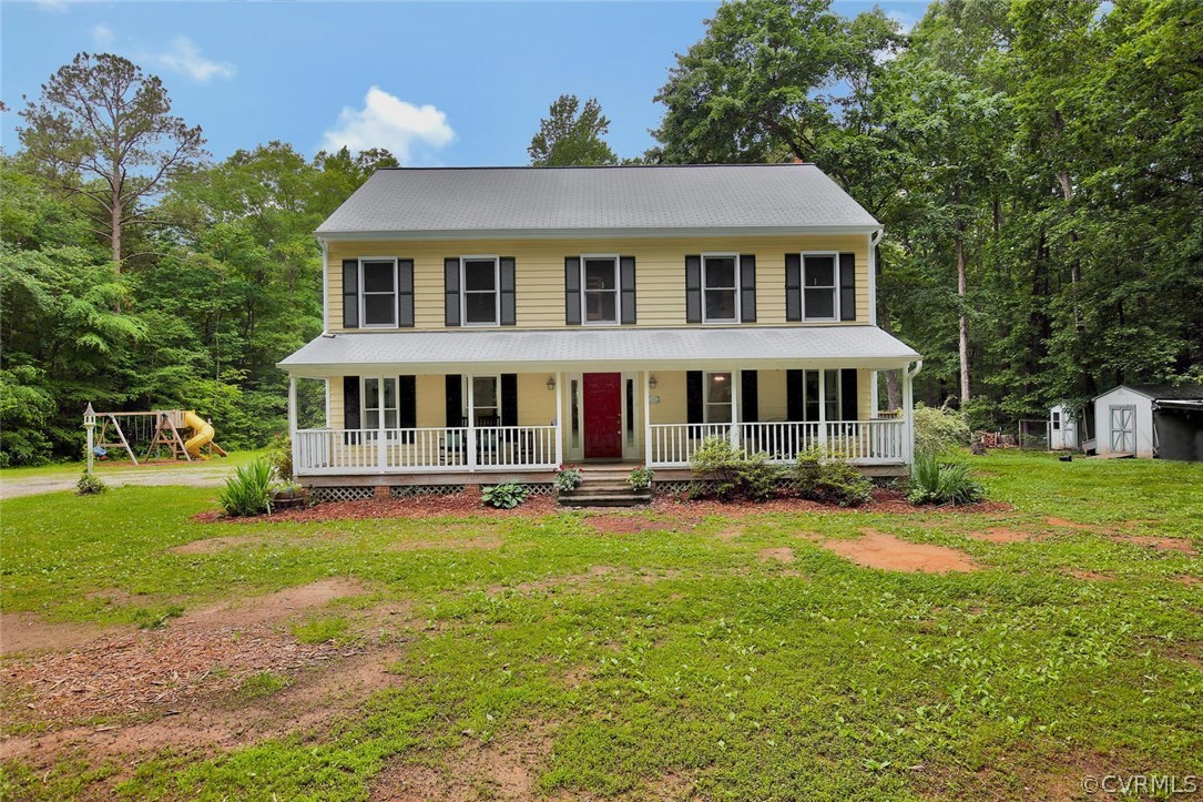 4253 Three Bridge Road Powhatan, VA 23139 - Photo 2 of 43 Gallery Image 2
