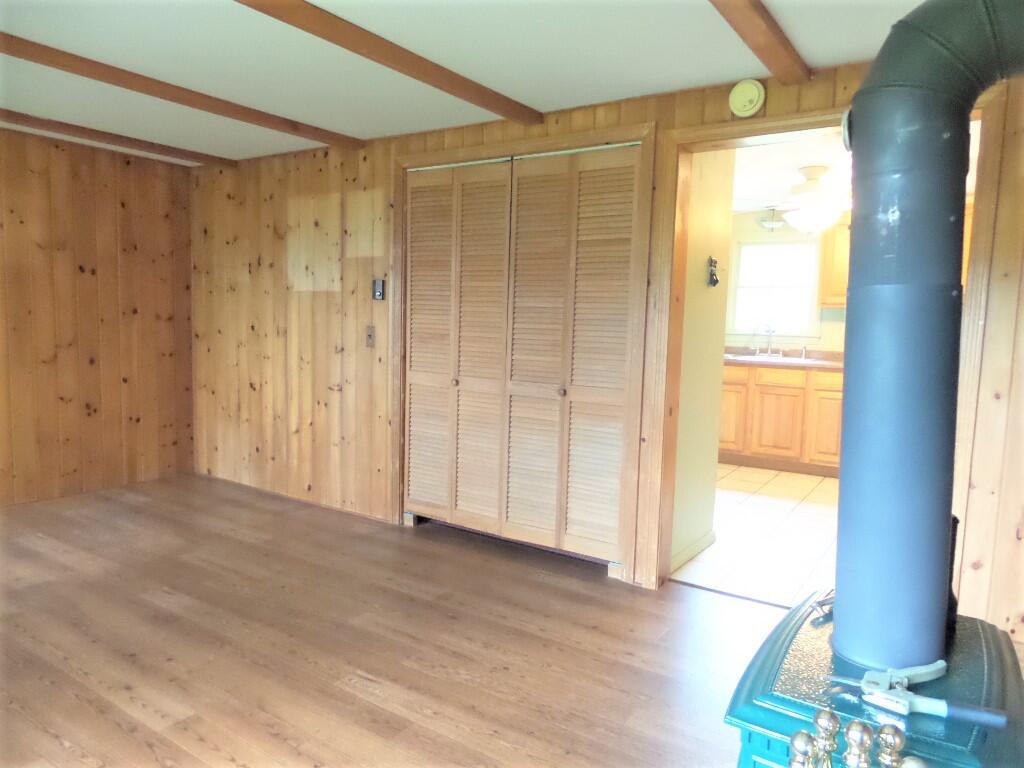 280 Covell Road Fairfield, ME 04937 - Photo 6 of 16 Living Room