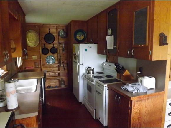 1680 Lake Shore Road Greensboro, VT 05841 - Photo 20 of 30 Gallery Image 20