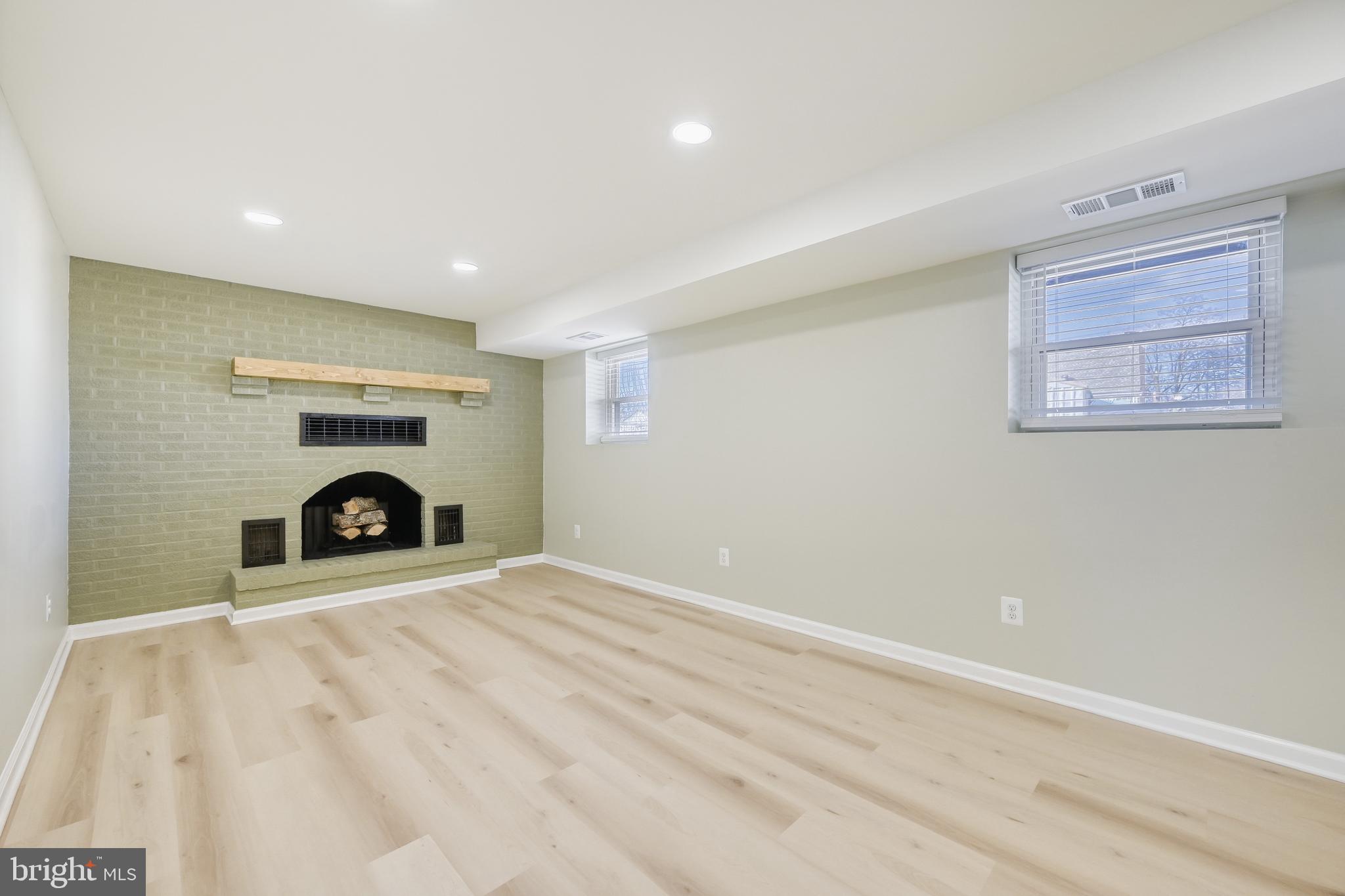 2504 Oak Manor Road Sparrows Point, MD 21219 - Photo 20 of 31