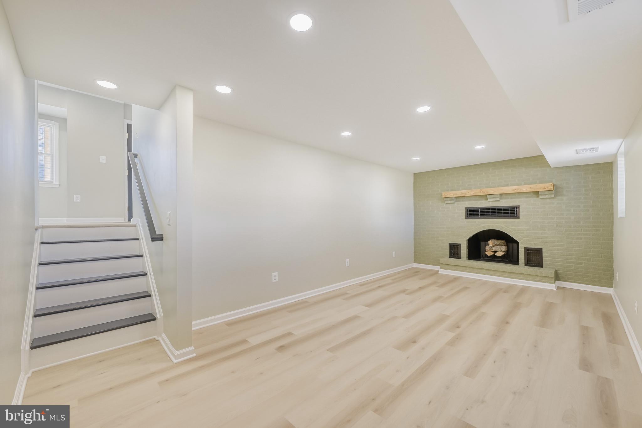 2504 Oak Manor Road Sparrows Point, MD 21219 - Photo 23 of 31