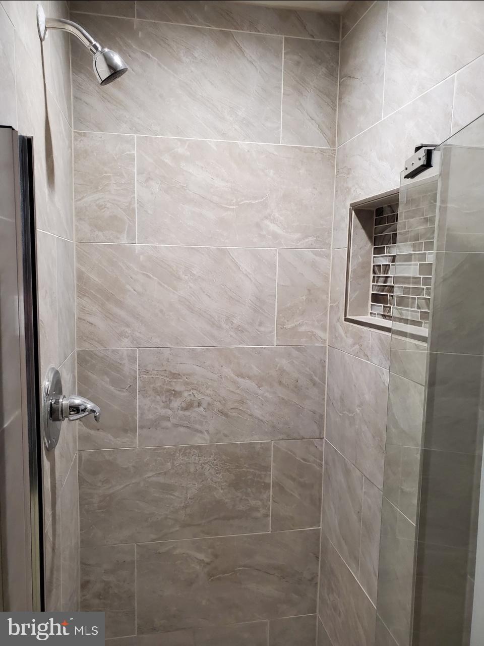 4266 Lawnside Road Philadelphia, PA 19154 - Photo 11 of 26 shower