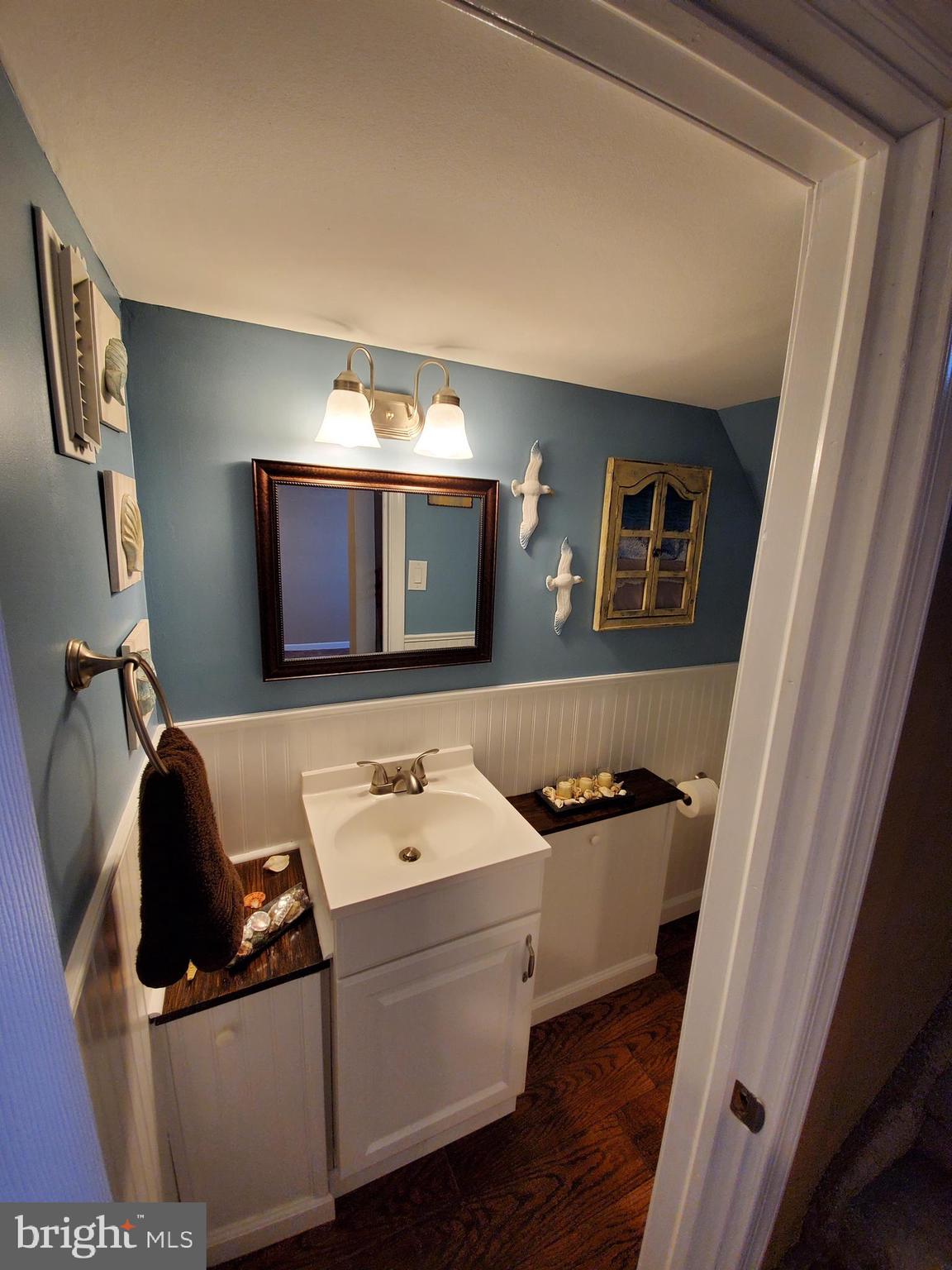 4266 Lawnside Road Philadelphia, PA 19154 - Photo 21 of 26 Half bath