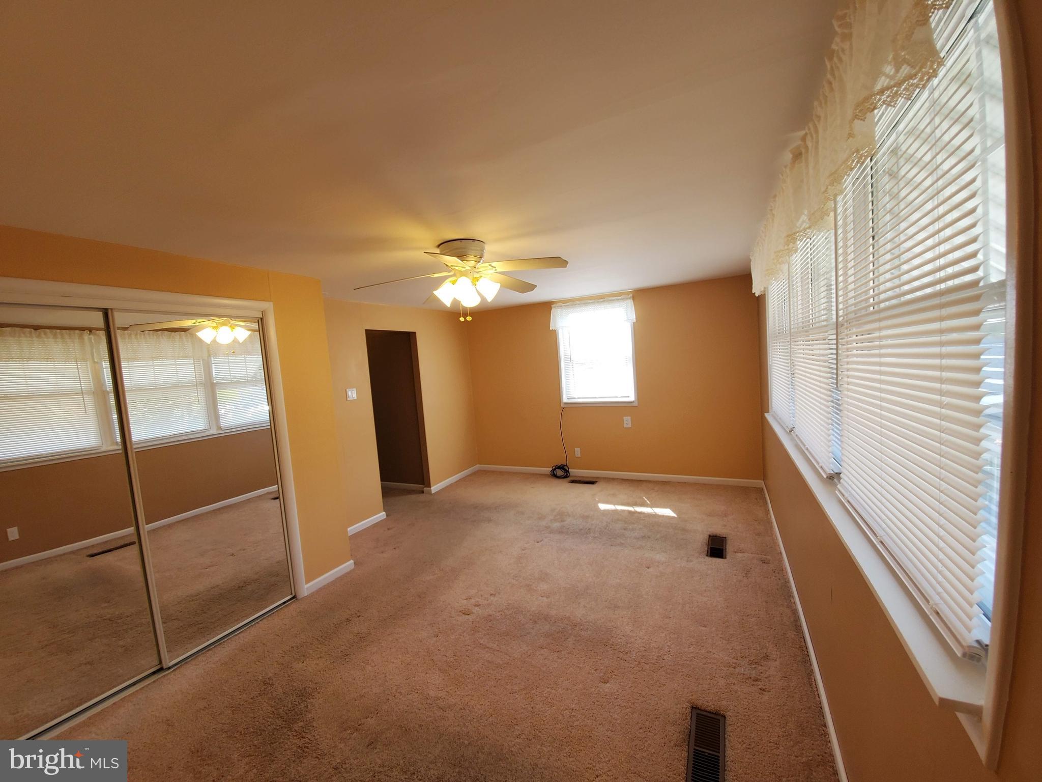 4266 Lawnside Road Philadelphia, PA 19154 - Photo 9 of 26 Ready for your touches
