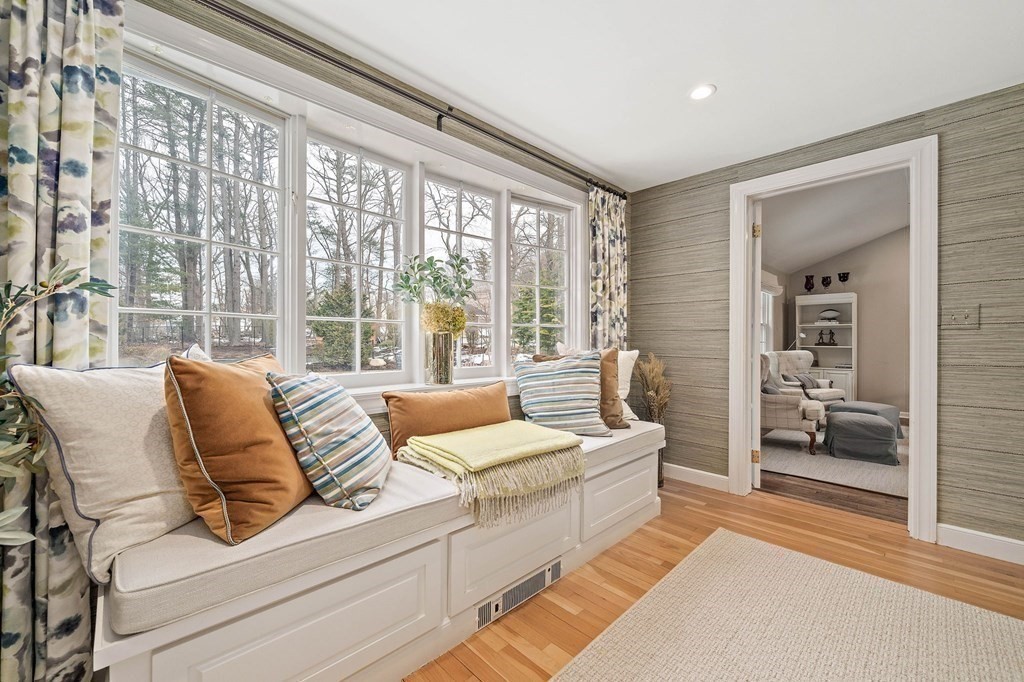 10 Kings Road Canton, MA 02021 - Photo 12 of 42 Gallery Image 12