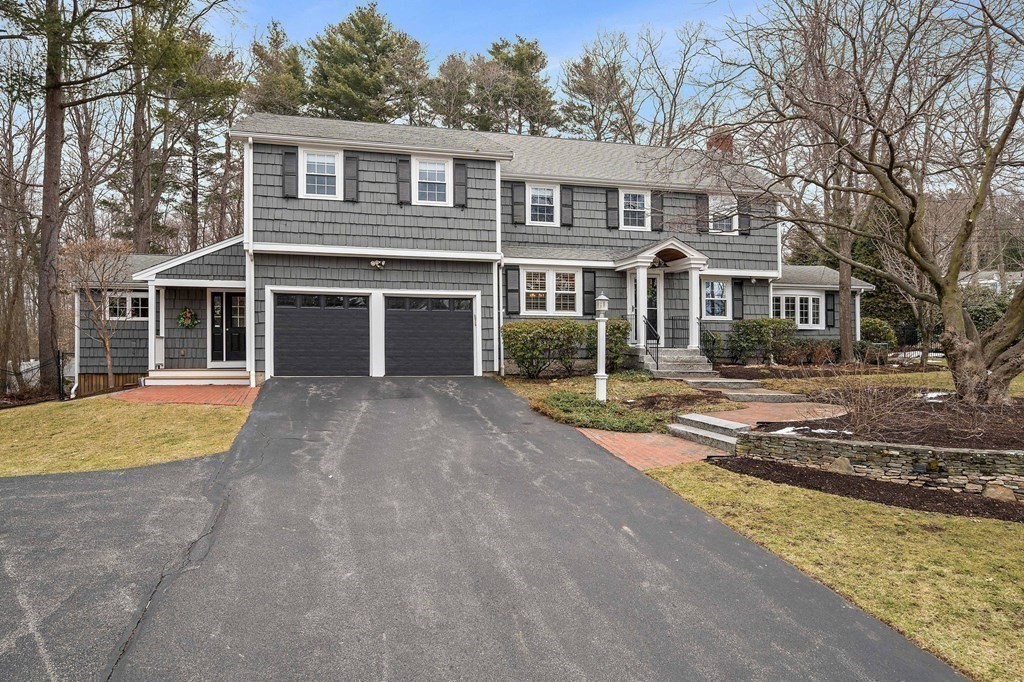 10 Kings Road Canton, MA 02021 - Photo 2 of 42 Gallery Image 2