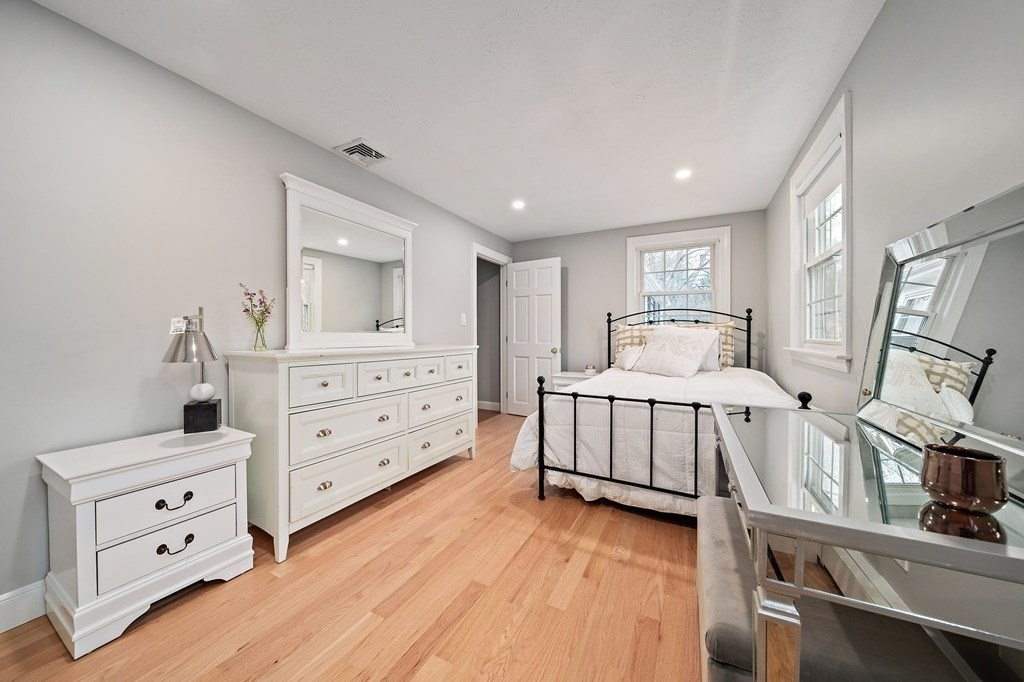 10 Kings Road Canton, MA 02021 - Photo 28 of 42 Gallery Image 28