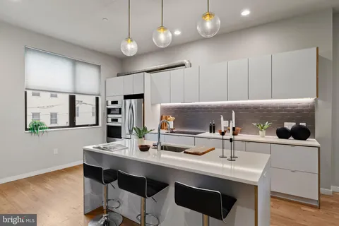 $525,000 | 1720 Folsom Street, Unit B, Philadelphia, PA 19130