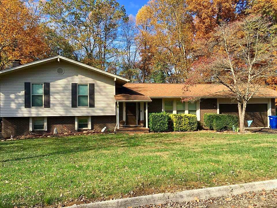 933 Corning Road Knoxville, TN 37923 - Photo 1 of 26 FB_IMG_1522284555686