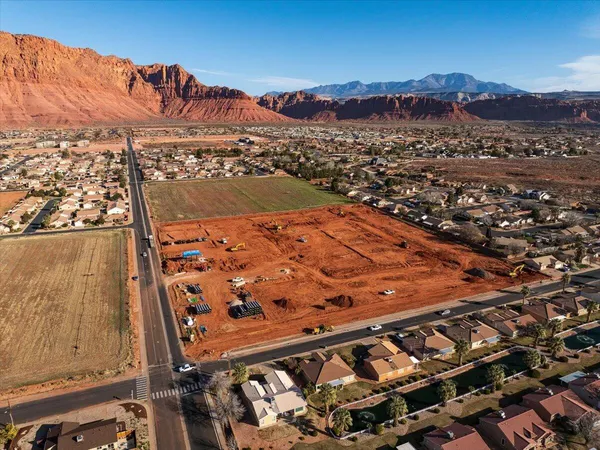 $919,900 | 336 South 440th Street East, Unit LOT 6, Ivins, UT 84738