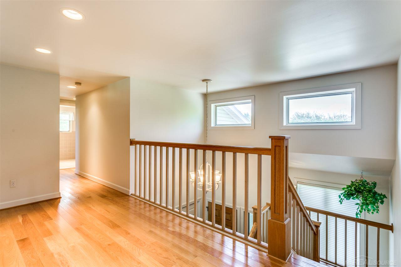 6311 Lakeshore Road Lexington, MI 48450 - Photo 32 of 82 50044038-32.JPG