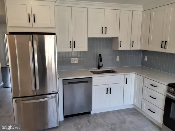 $2,800 | 14874 Emberdale Drive, Woodbridge, VA 22193