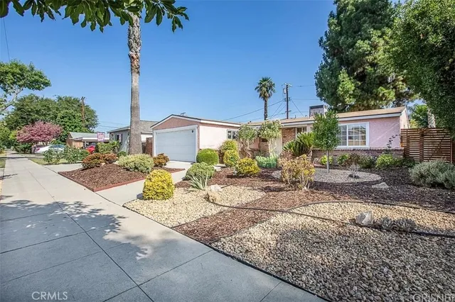 $769,000 | 19415 Hart Street, Reseda, CA 91335