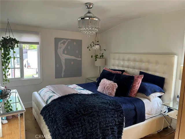 $769,000 | 19415 Hart Street, Reseda, CA 91335