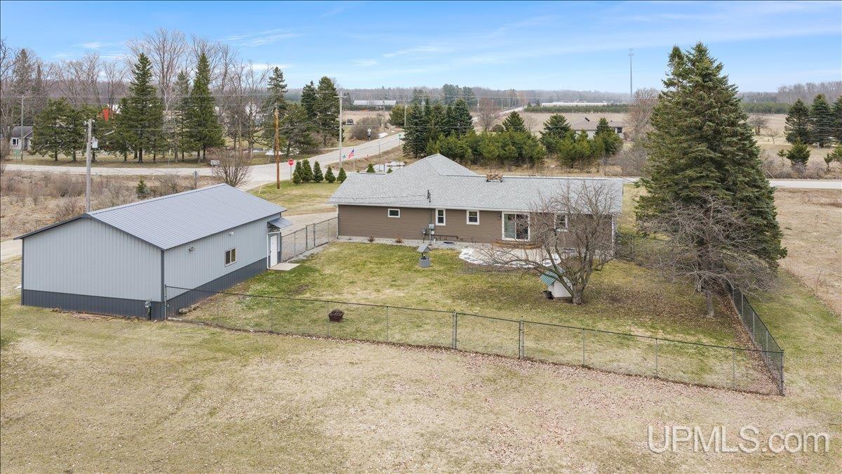 4695 I Road Bark River, MI 49807 - Photo 7 of 57