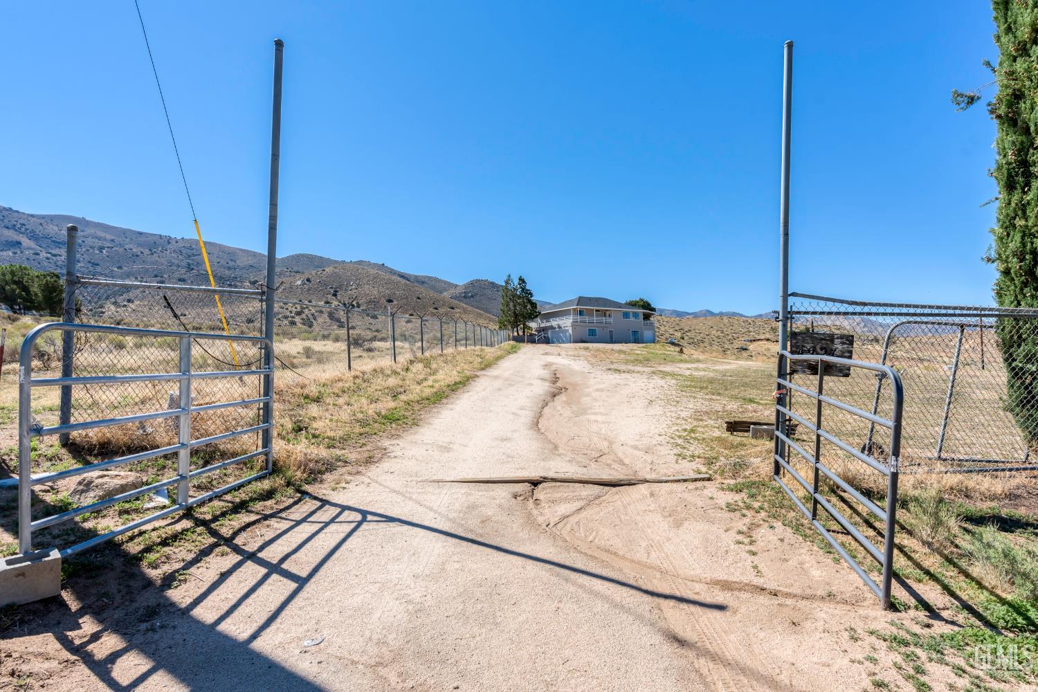 Undisclosed Address Weldon, CA 93283 - Photo 14 of 48 a view of a terrace