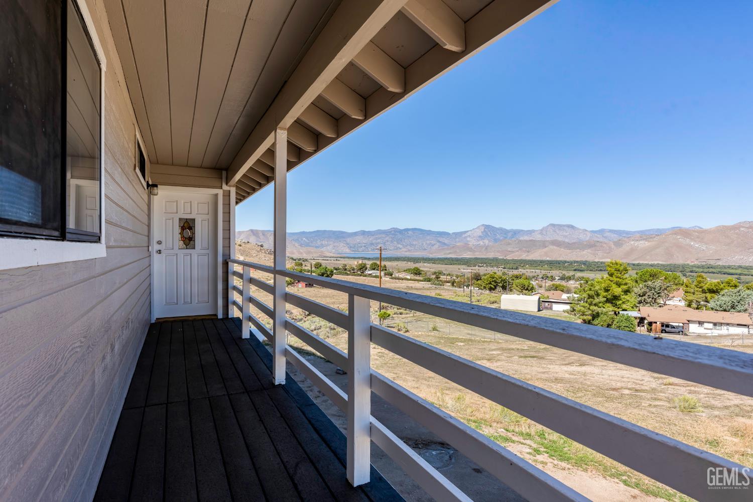 Undisclosed Address Weldon, CA 93283 - Photo 8 of 48 a view of balcony with furniture