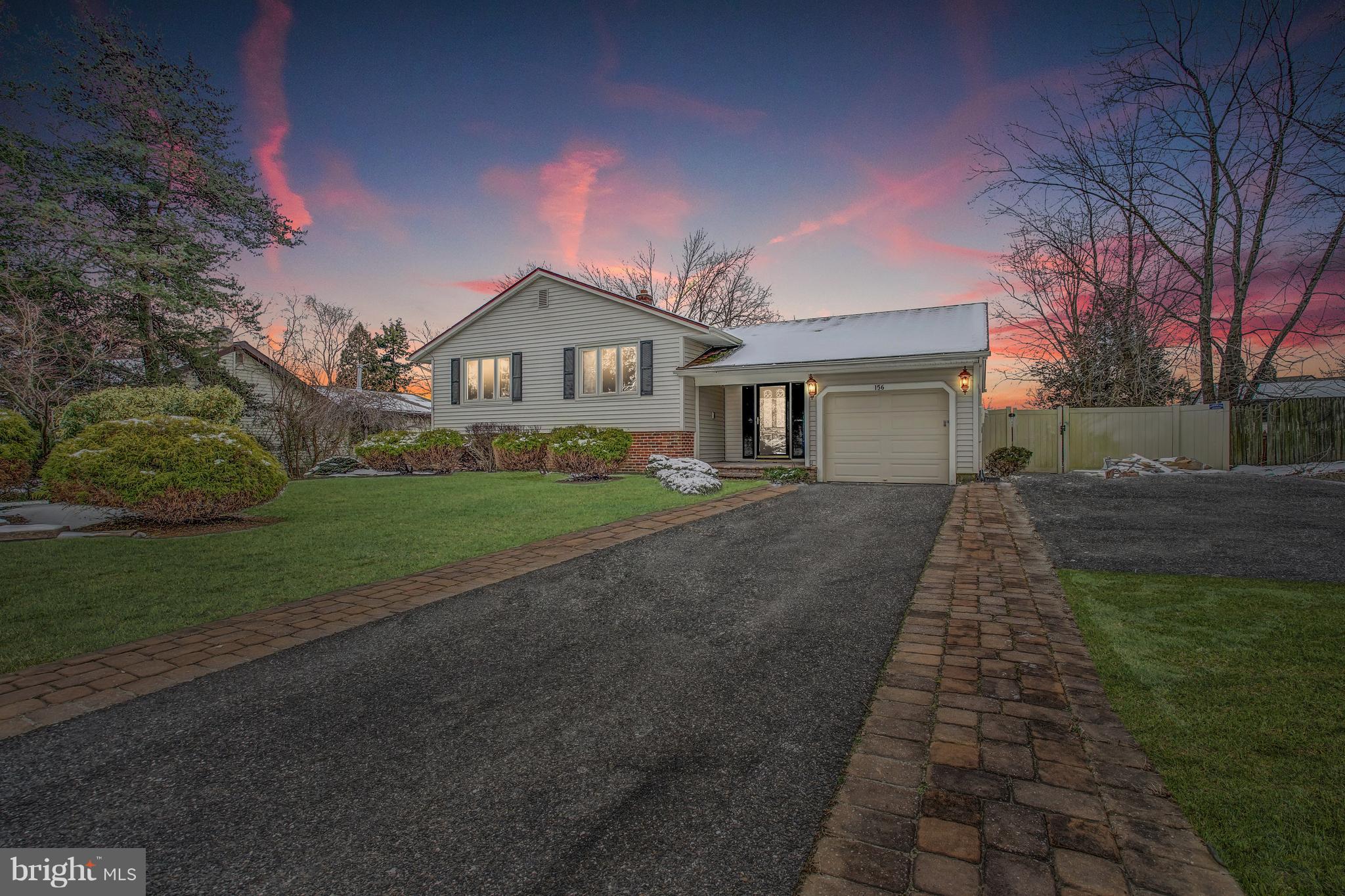 156 Kelly Driver Road Laurel Springs, NJ 08021 - Photo 2 of 39