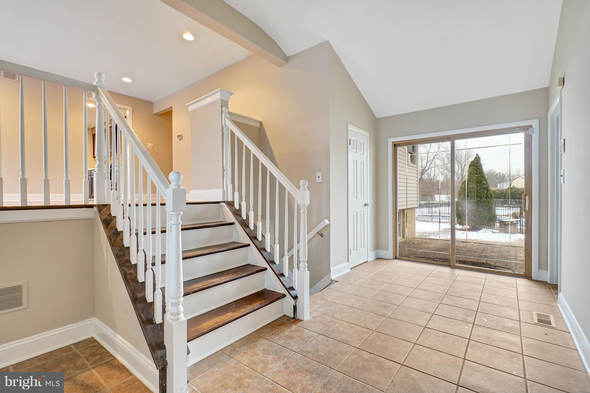 156 Kelly Driver Road Laurel Springs, NJ 08021 - Photo 8 of 39