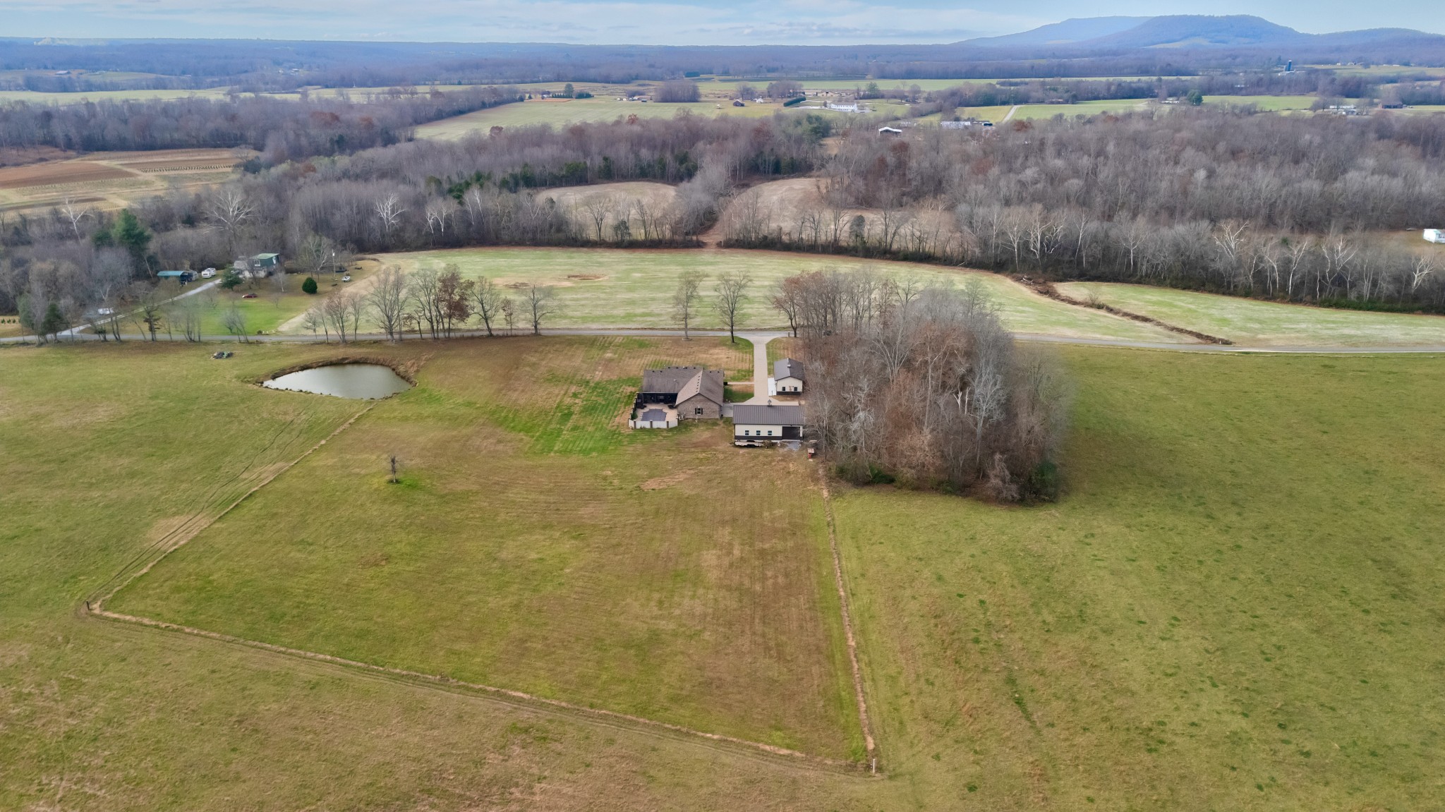 1065 Parkhurst Road McMinnville, TN 37110 - Photo 41 of 43