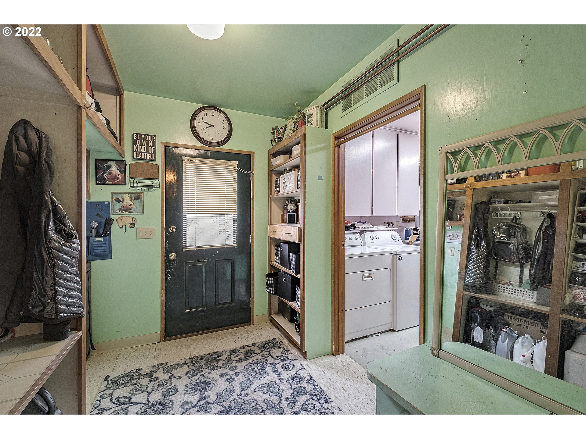 31934 Highland Road Rainier, OR 97048 - Photo 12 of 27 a view of an entryway and livingroom