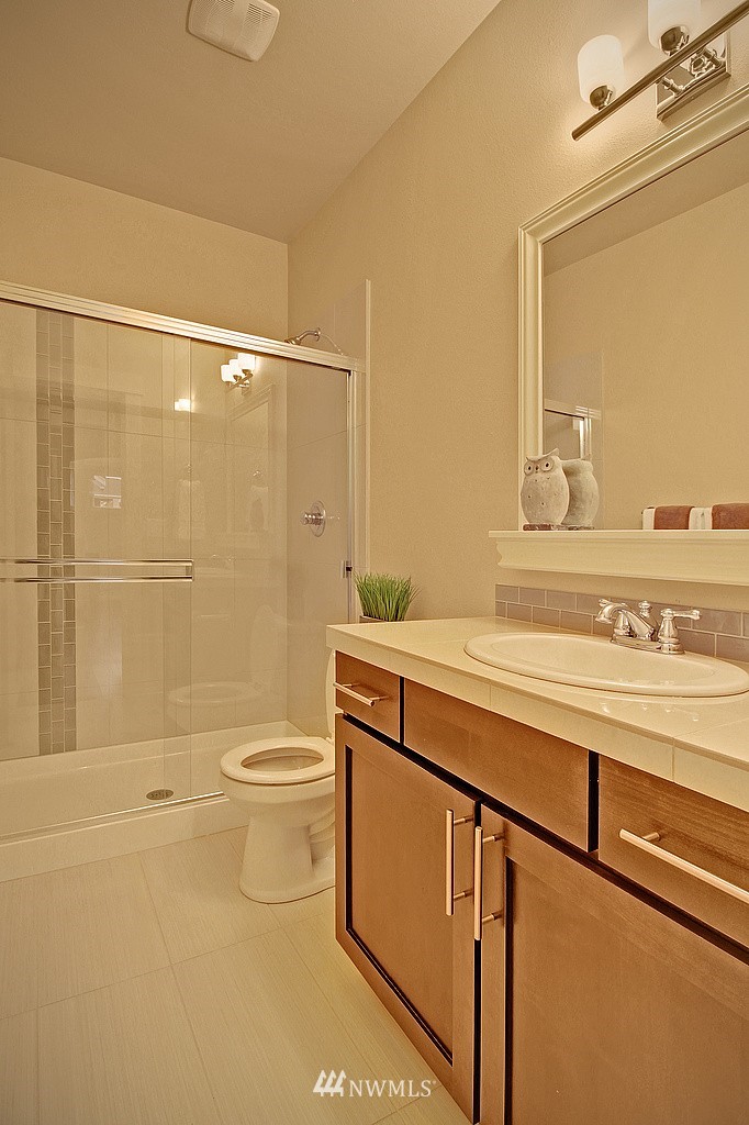 22701 38th Drive Southeast Bothell, WA 98021 - Photo 12 of 25