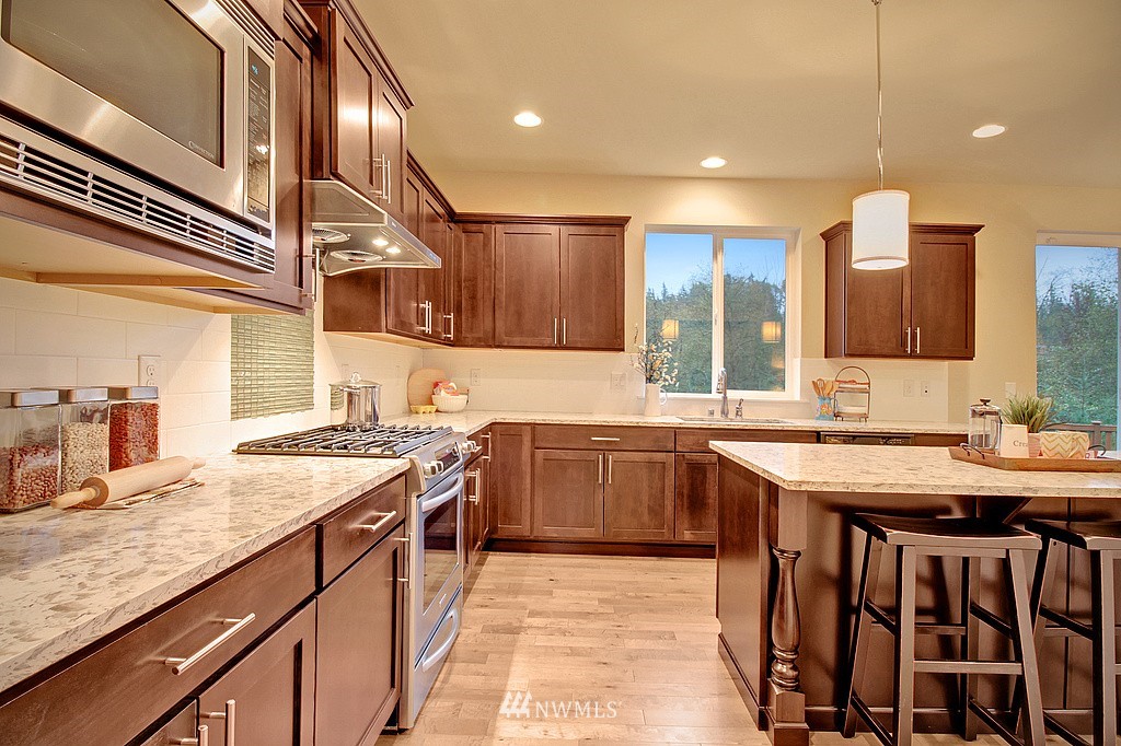 22701 38th Drive Southeast Bothell, WA 98021 - Photo 8 of 25