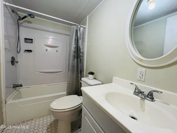 $225,000 | 629 Old Snow Hill Road, Ayden, NC 28513