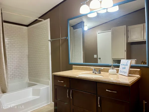 $225,000 | 629 Old Snow Hill Road, Ayden, NC 28513