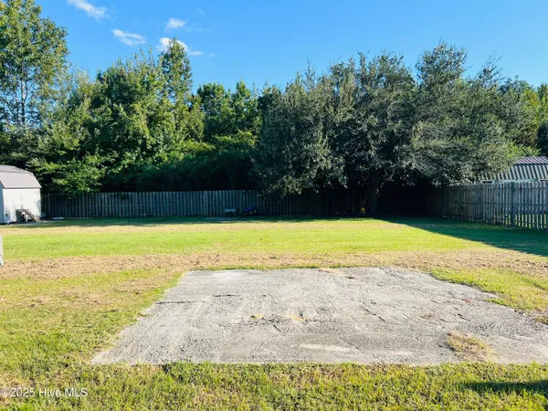 $225,000 | 629 Old Snow Hill Road, Ayden, NC 28513