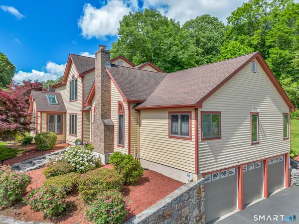 $599,000 | 604 Brownstone Ridge, Meriden, CT 06451